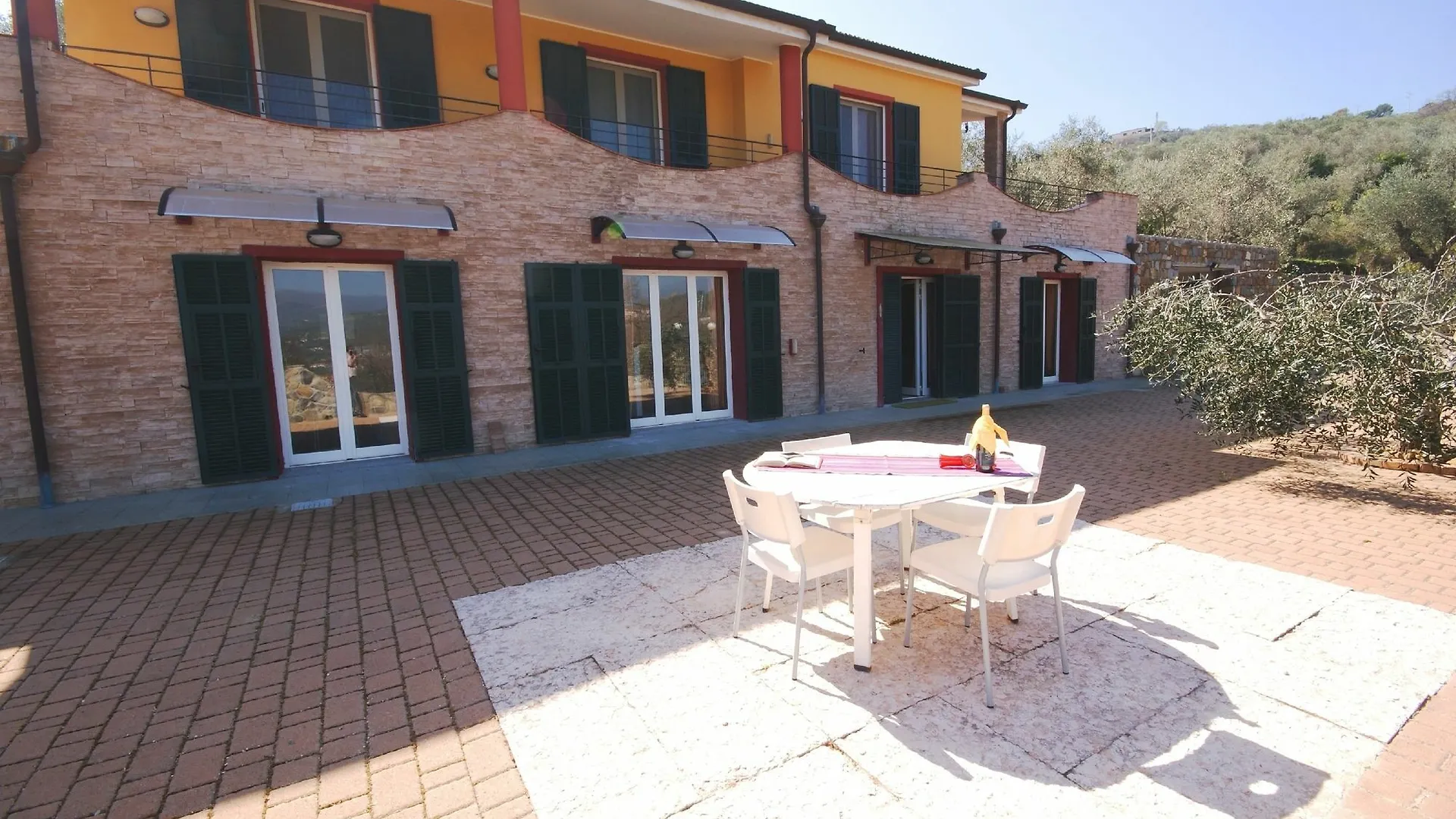 Da Nello Villa Imperia